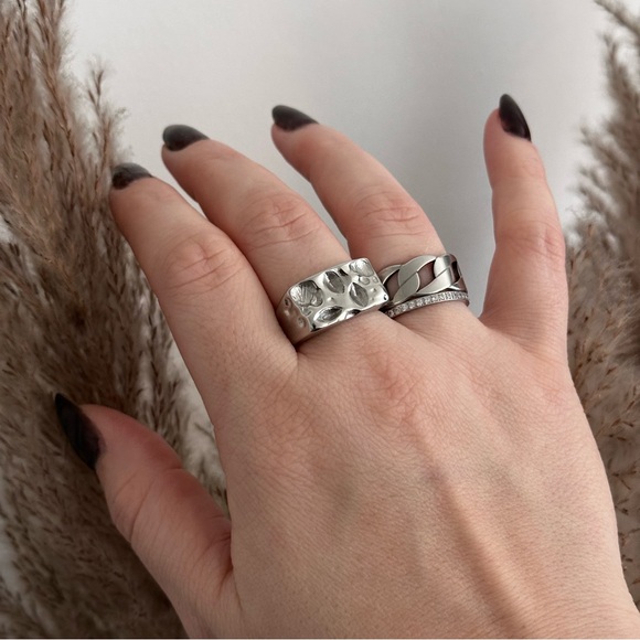 CRATER STATEMENT RING IN SILVER - Picture 3 of 3